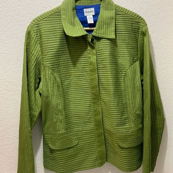 Beautiful Women's Size 2 Chico's Green Pleated LS Lined Blazer Jacket - Picture 1 of 11